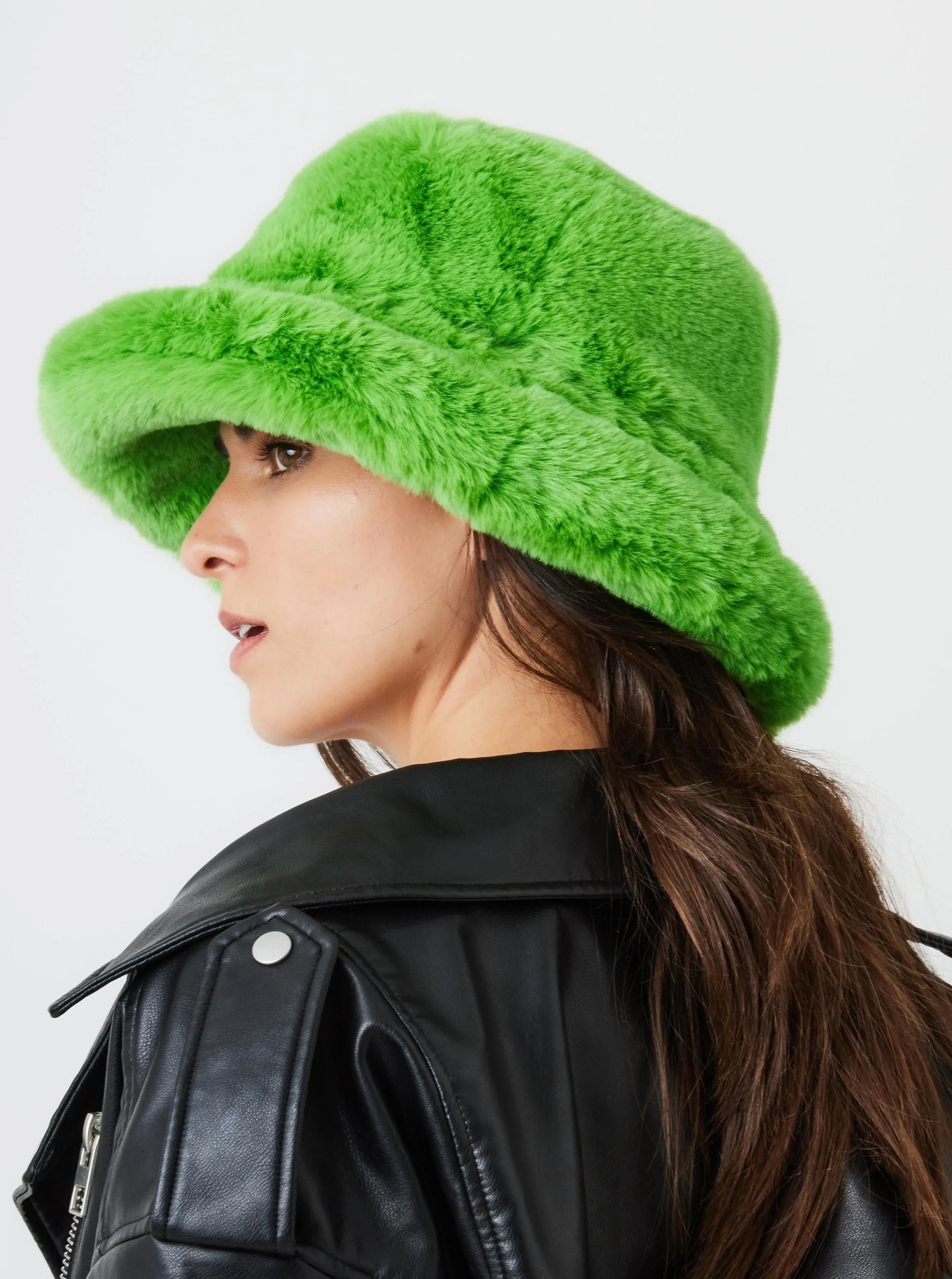 Fur Bucket Hat in Green