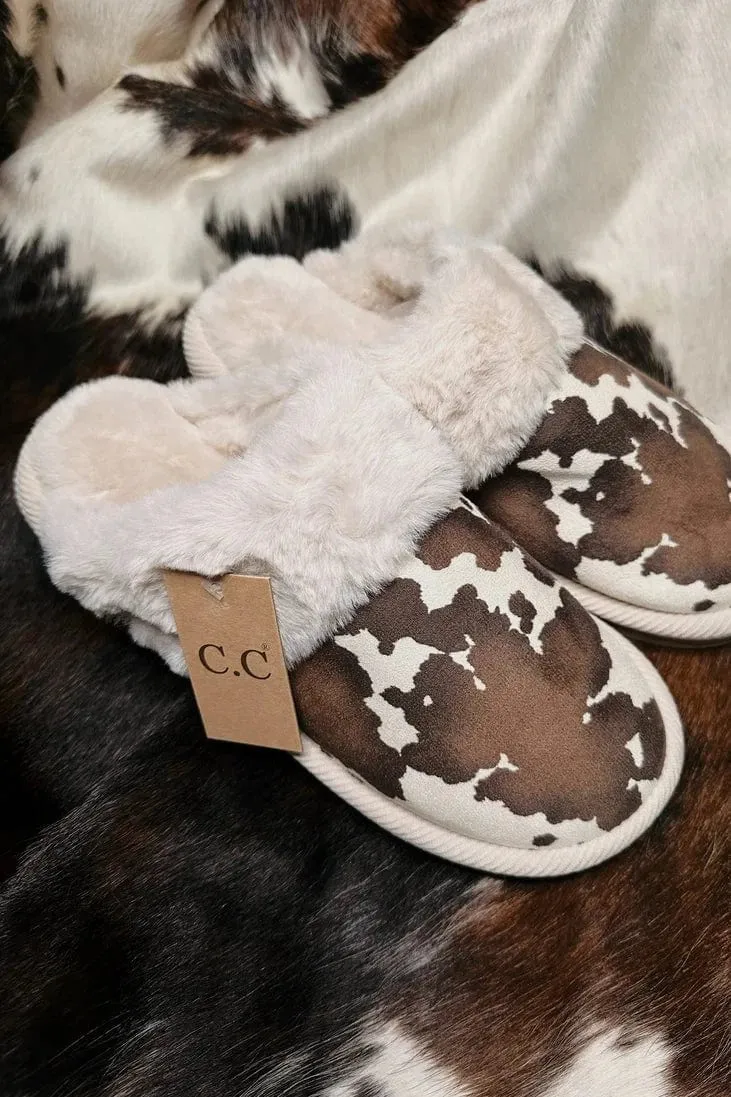 SPE0001 Cow Print Furry Slippers